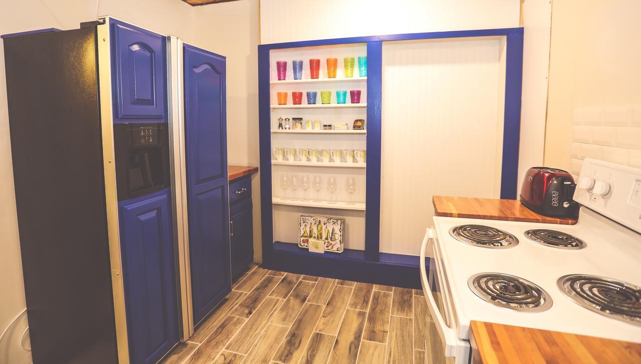 The Lodge At Beaver Lake Bed And Breakfast 罗杰斯 外观 照片