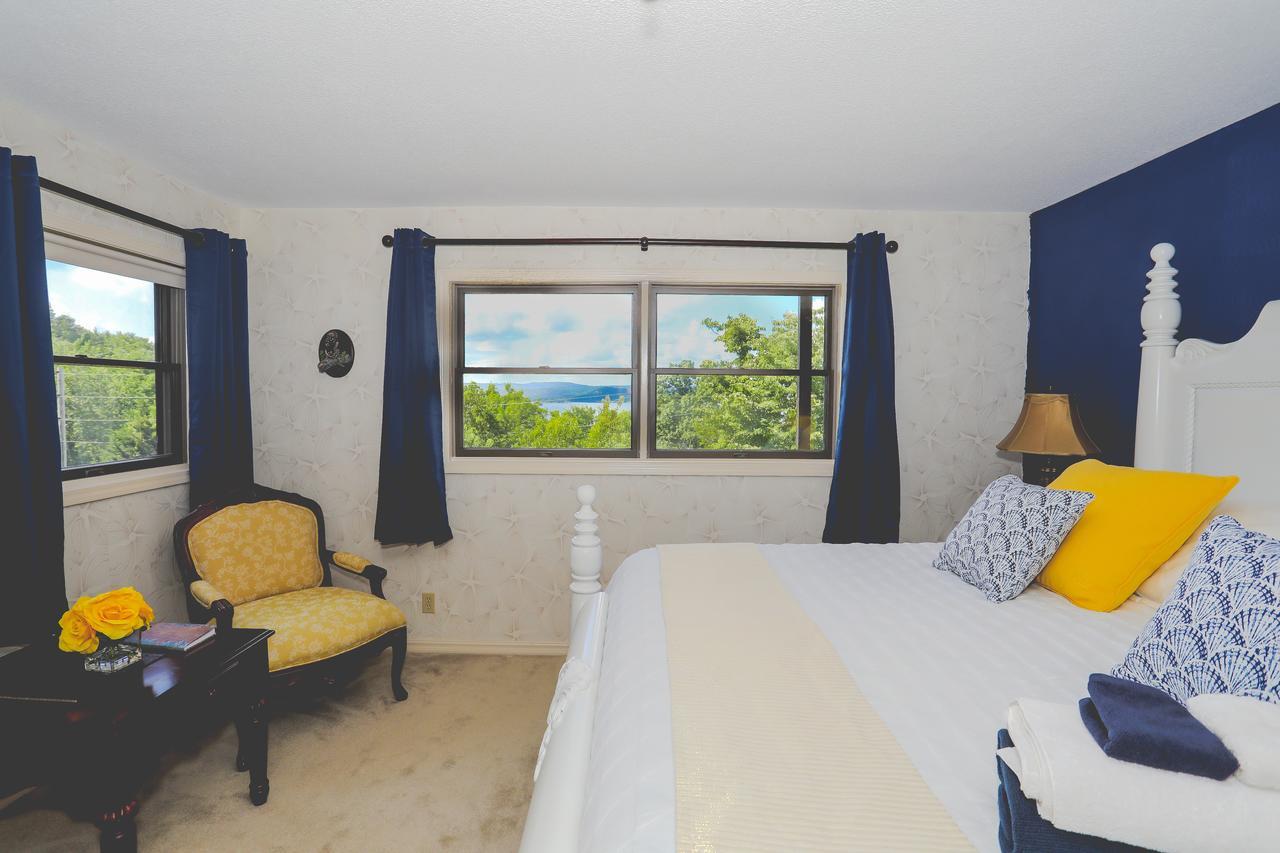 The Lodge At Beaver Lake Bed And Breakfast 罗杰斯 外观 照片
