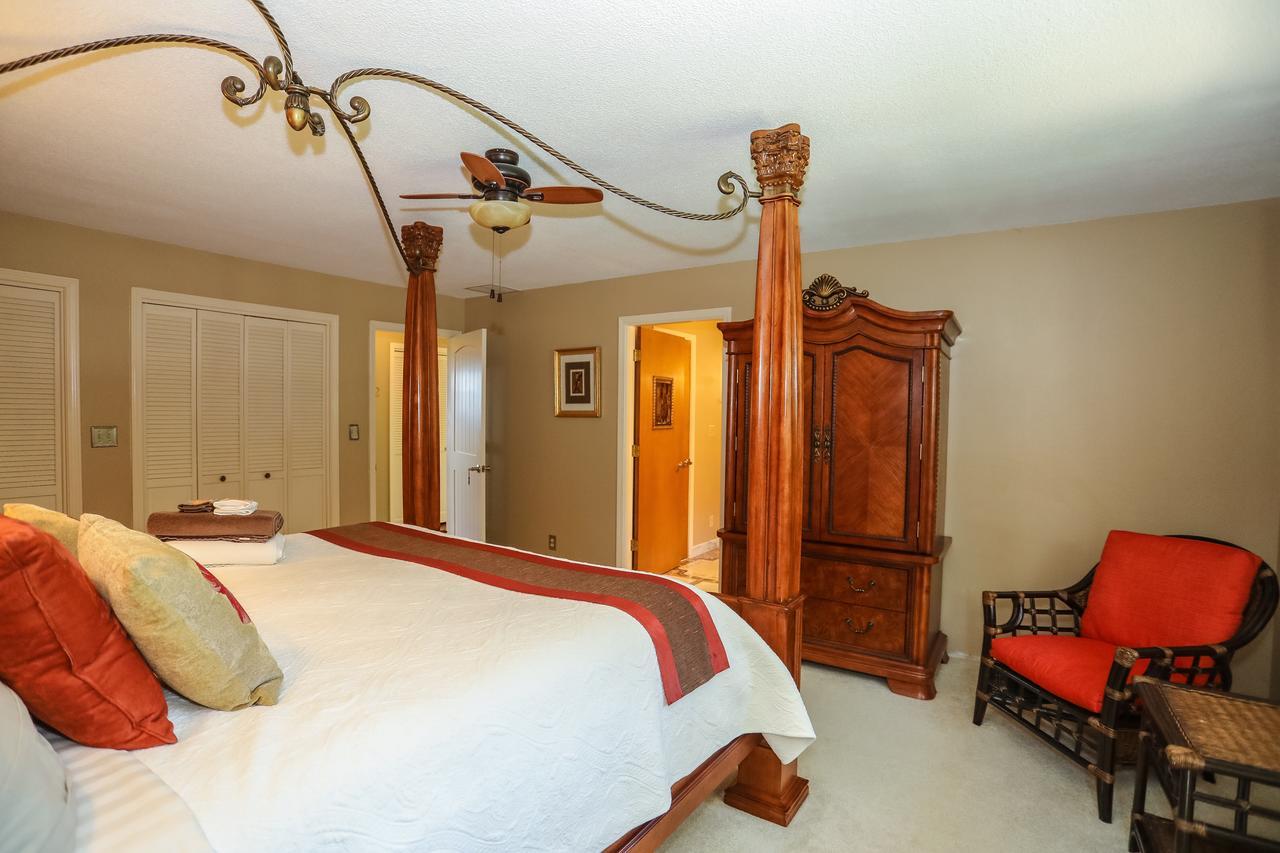 The Lodge At Beaver Lake Bed And Breakfast 罗杰斯 外观 照片